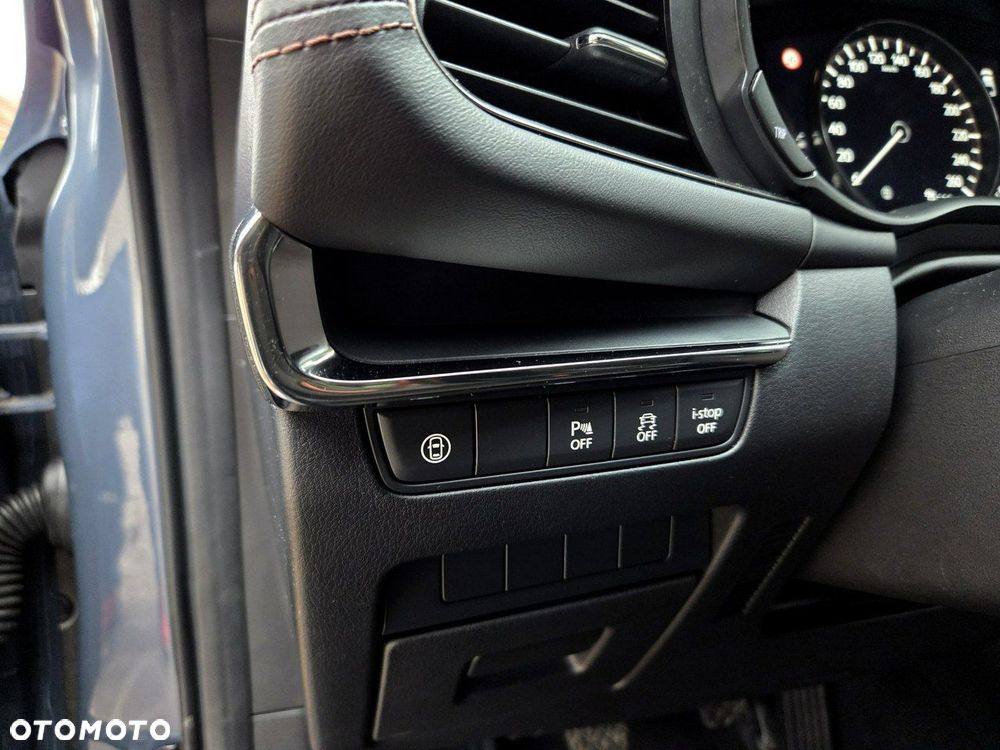 Mazda 3 SKYACTIV-D 1.8 - 17