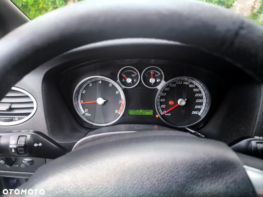 Ford Focus - 9