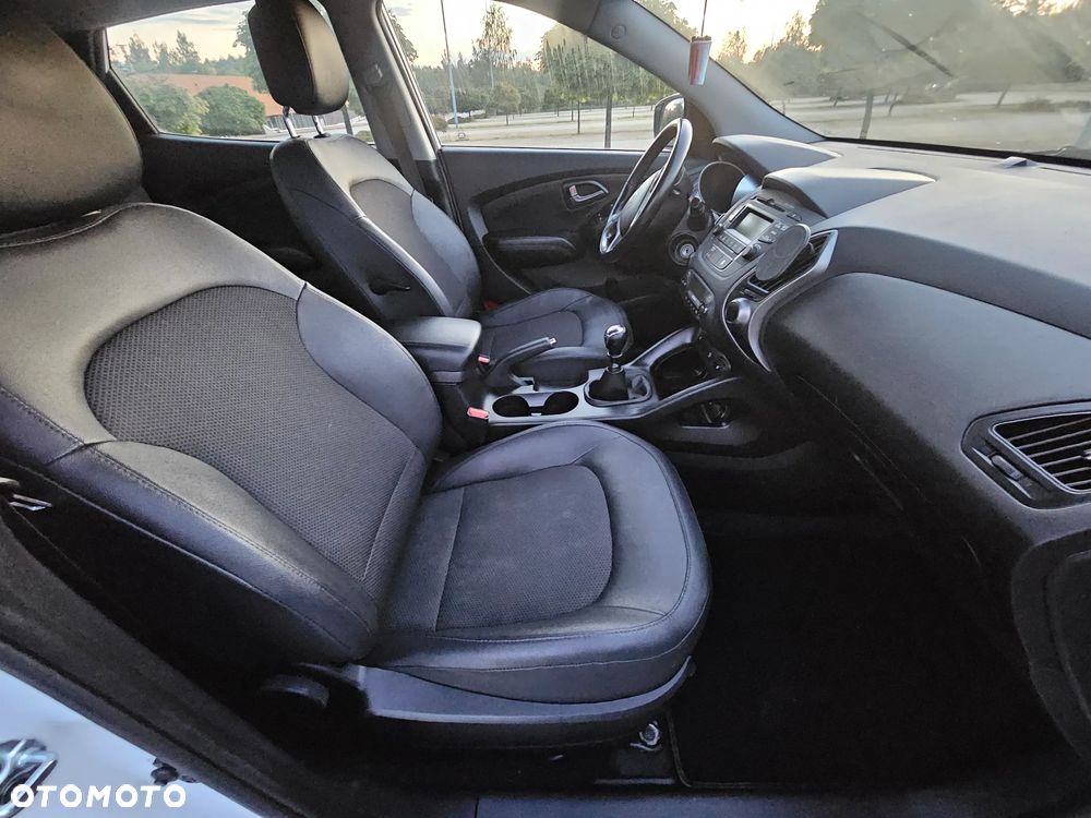 Hyundai ix35 1.7 CRDi Comfort 2WD - 18