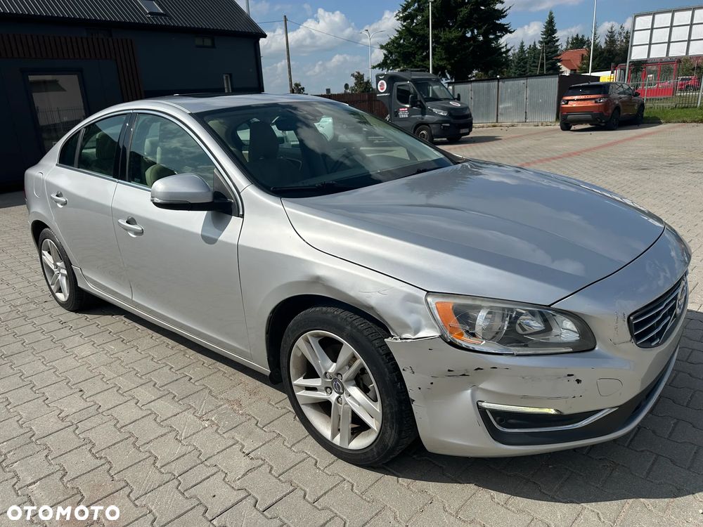 Volvo S60 - 15