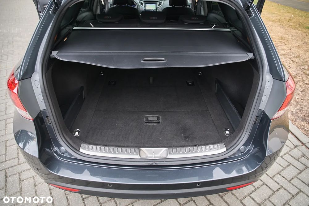 Hyundai i40 Kombi 1.7 CRDi DCT Premium - 21