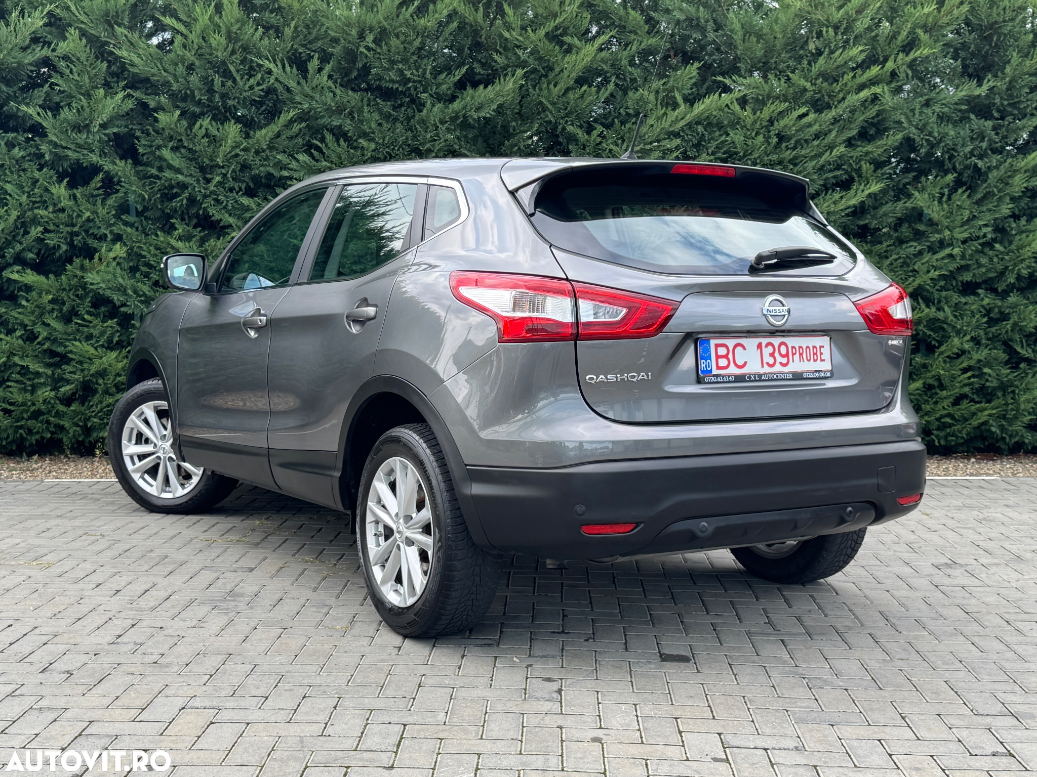 Nissan Qashqai 1.2 DIG-T Start/Stop X-TRONIC N-Connecta - 10