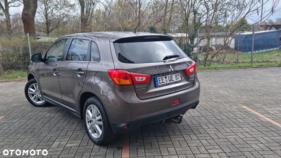 Mitsubishi ASX 1.6 Invite Navi - 5