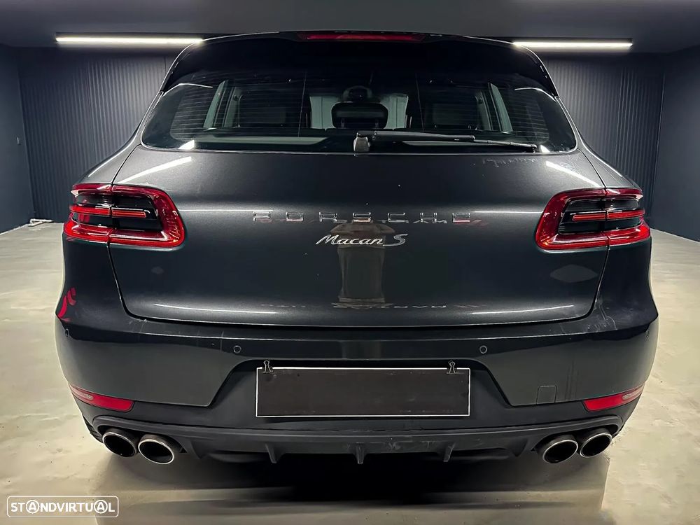 Porsche Macan S - 16