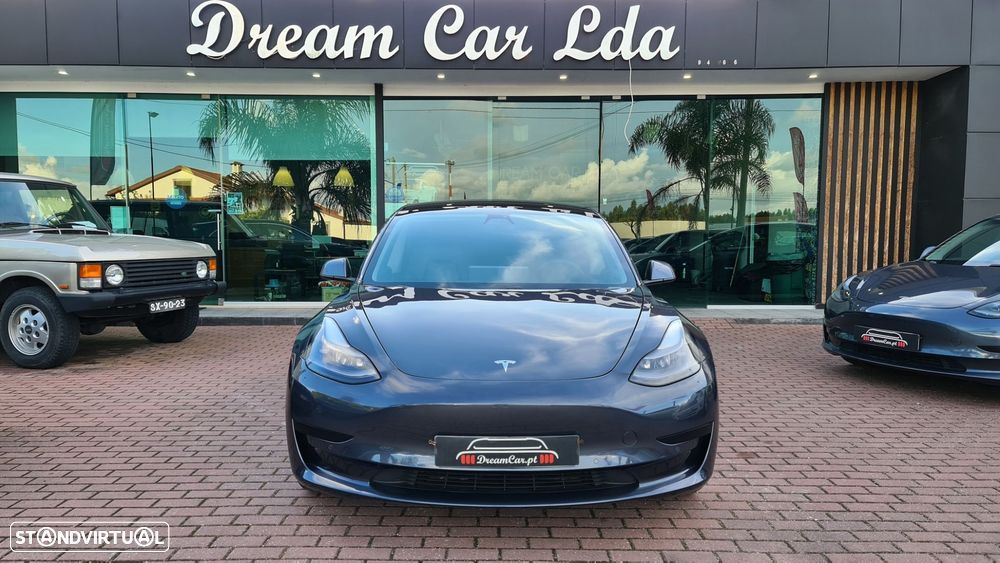 Tesla Model 3 - 7