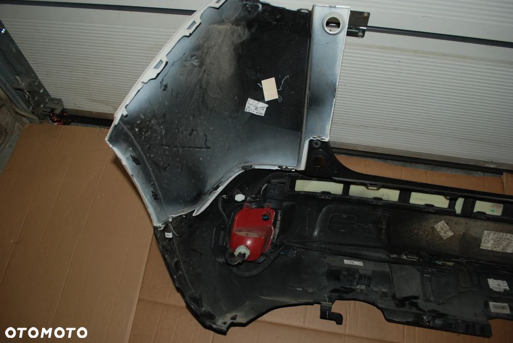 Zderzak Tył Tylny PEUGEOT 3008 II Kompletny 2 16- 6XPDC - 15