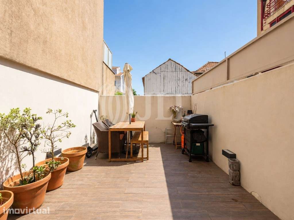 Apartamento T1 com terraço junto ao Mercado da Foz, Porto - Grande imagem: 2/27
