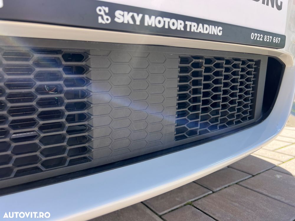 BMW Seria 5 525d xDrive AT - 26