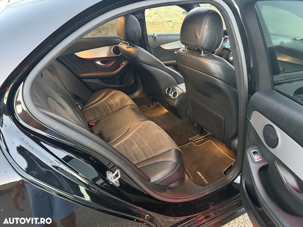 Mercedes-Benz C 300 de 9G-TRONIC AMG Line - 17