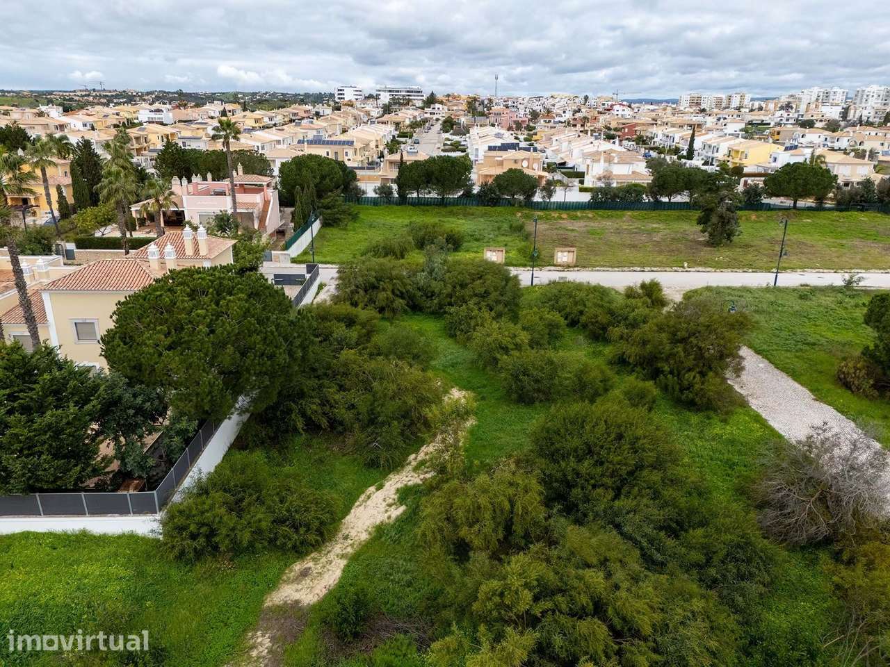 TERRENO PARA CONSTRUÇÃO NO PORTO DE MÓS - Grande imagem: 3/4