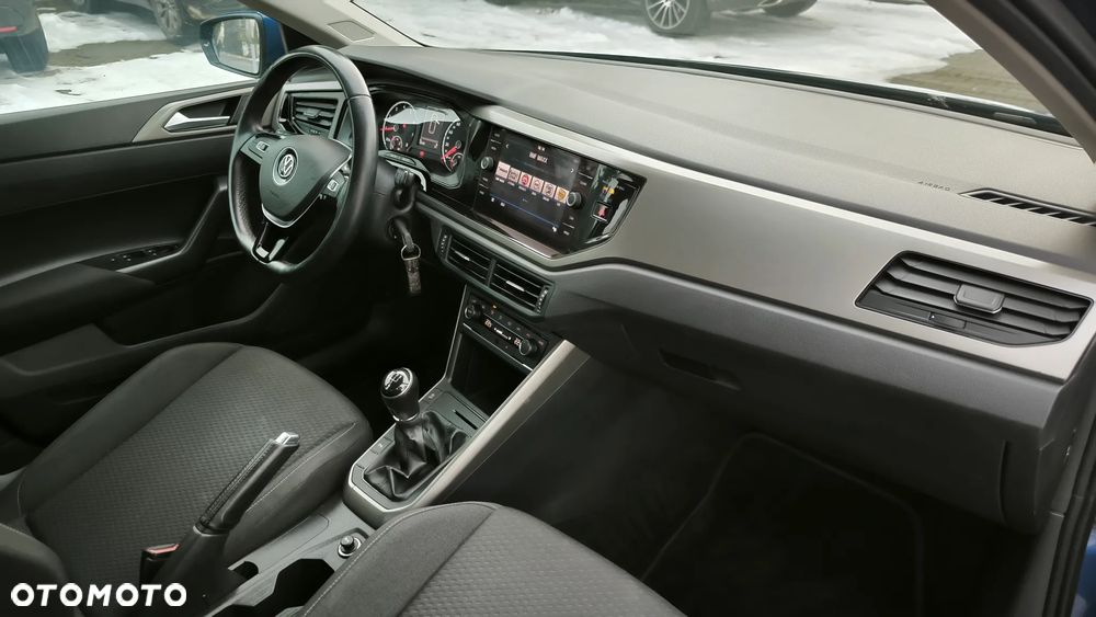 Volkswagen Polo 1.0 Life - 8