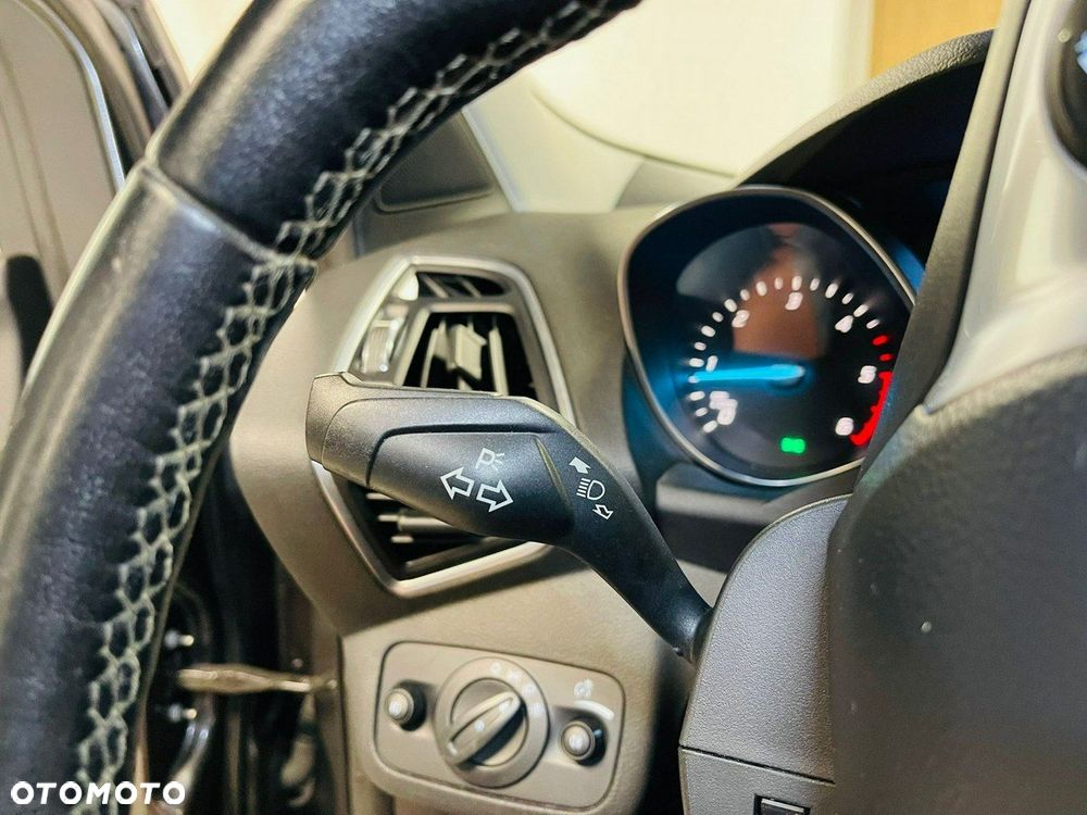 Ford Kuga 2.0 TDCi 4x4 Individual - 27