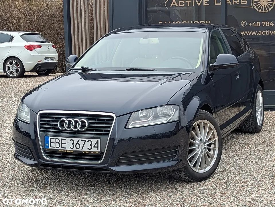 Audi A3 Sportback 2.0 TDI Ambiente - 3