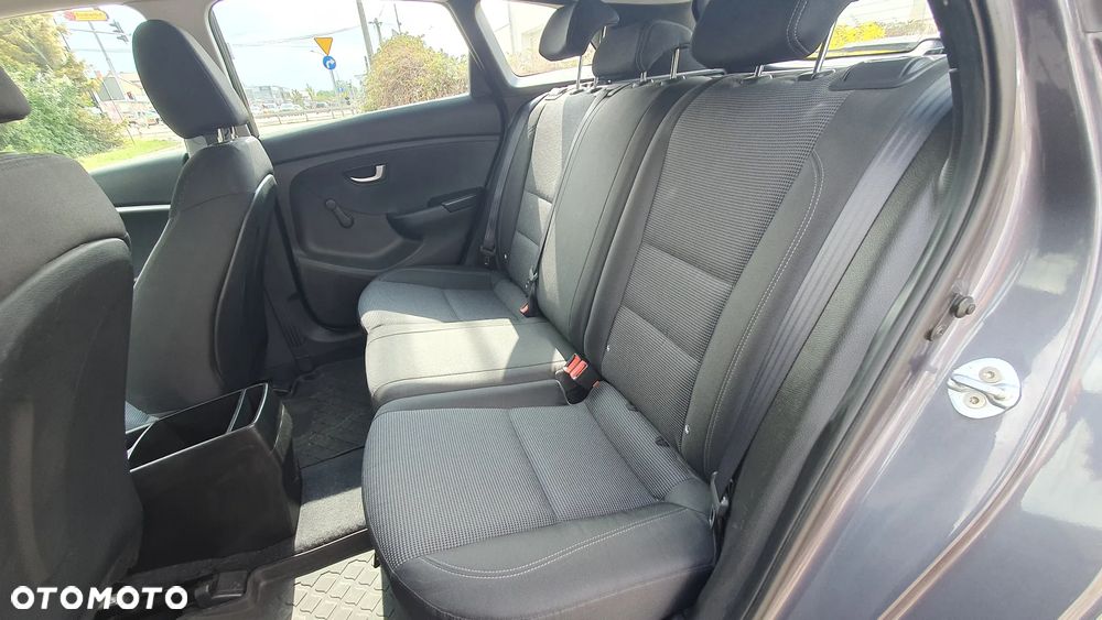 Hyundai i30 1.4 CRDi Classic - 7