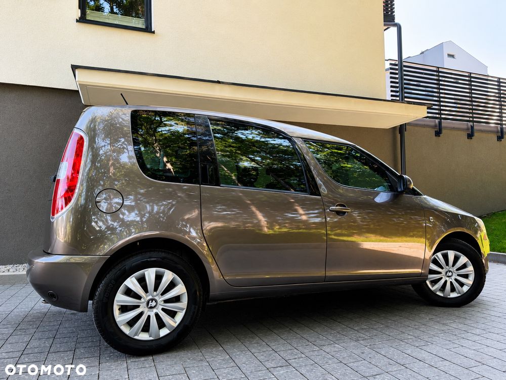 Skoda Roomster - 15