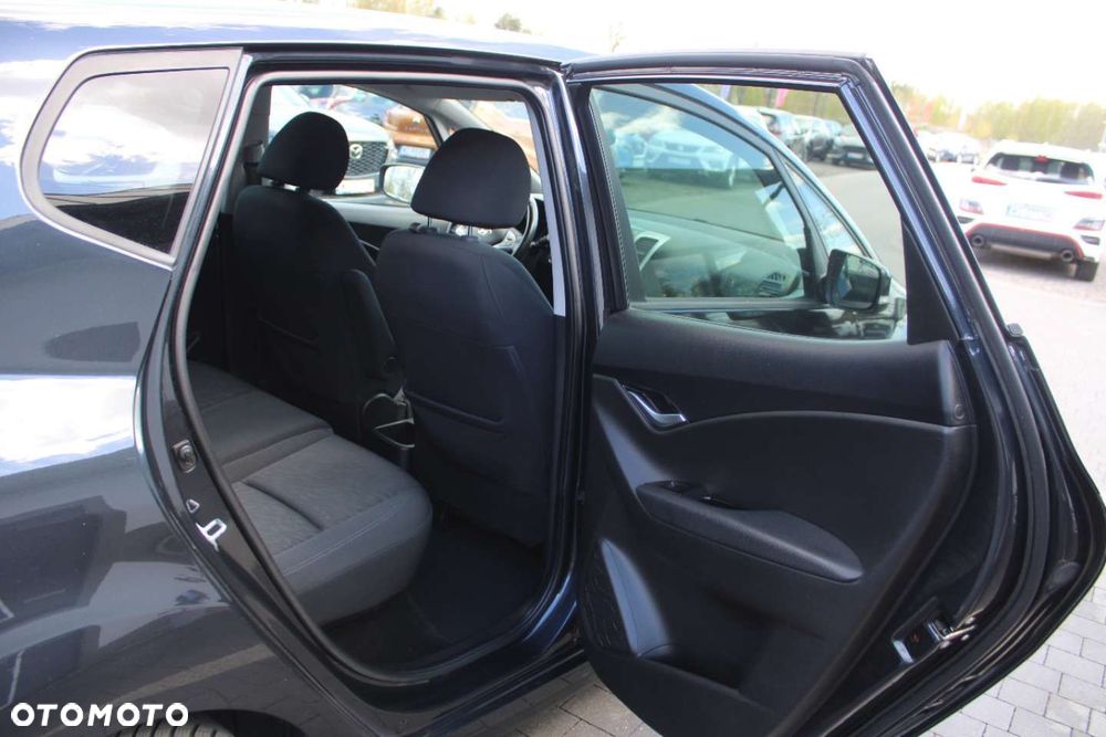 Hyundai ix20 - 23