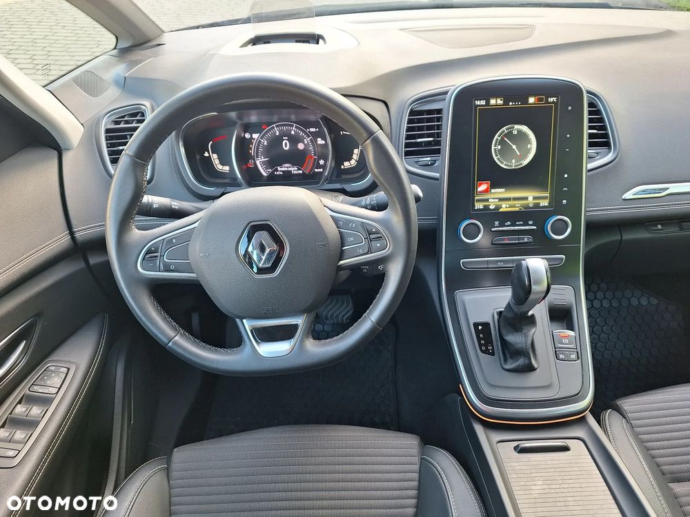 Renault Scenic - 31