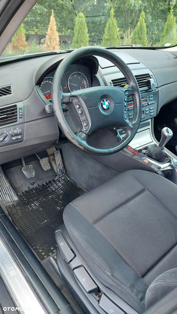 BMW X3 2.0d - 8