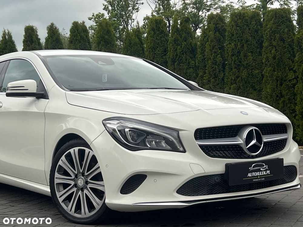 Mercedes-Benz CLA Shooting Brake 200 7G-DCT - 19