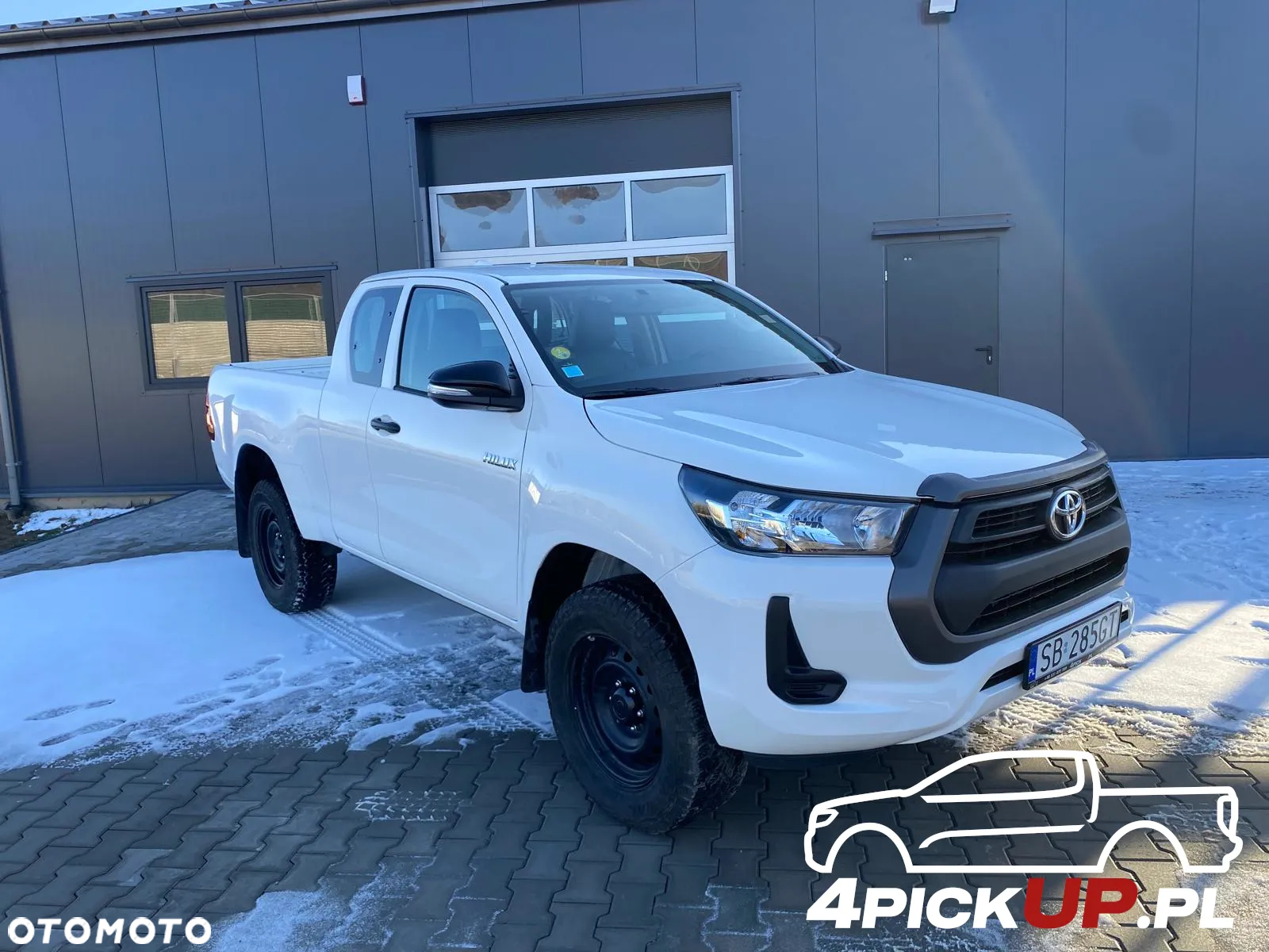 Toyota Hilux 2.4 D-4D Extra Cab DLX 4x4