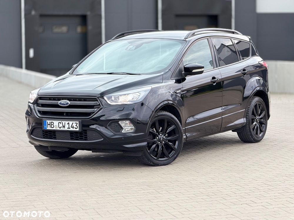 Ford Kuga 1.5 EcoBoost 2x4 ST-Line - 1
