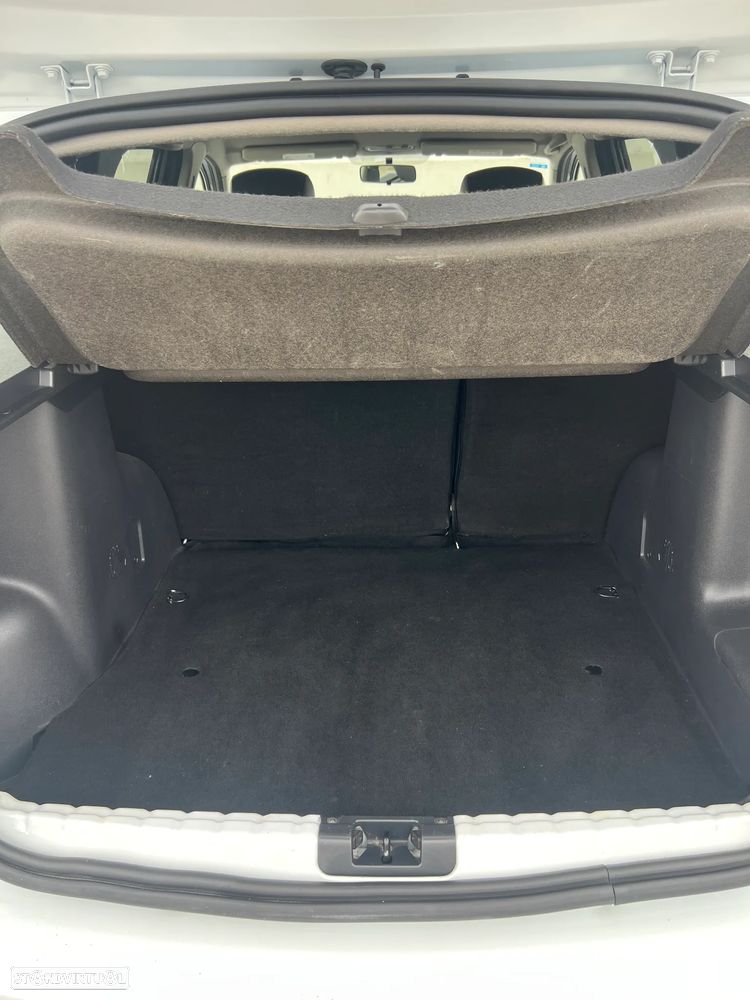Dacia Duster 1.5 dCi Prestige - 8