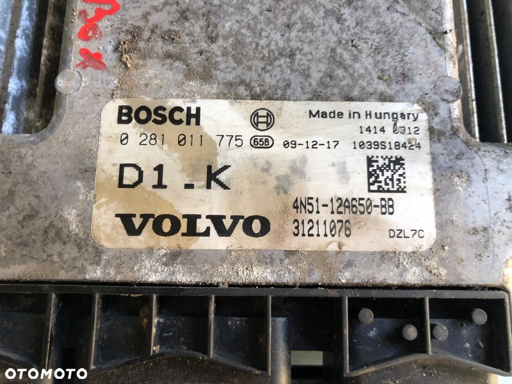 R348 . Komputer Sterownik Silnika 31211076 0281011775 Volvo V50 1,6 TDCI 110 KM (2004–2012) - Wysyłka - 3