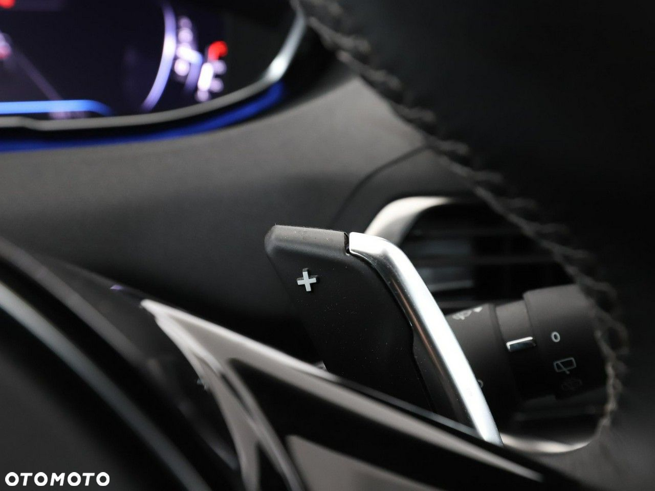 Peugeot 3008 PureTech 130 Stop & Start GPF EAT8 Allure Pack - 33