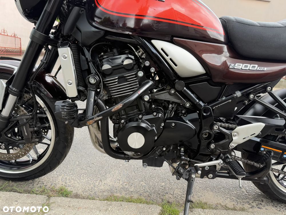 Kawasaki Z 900 RS - 18