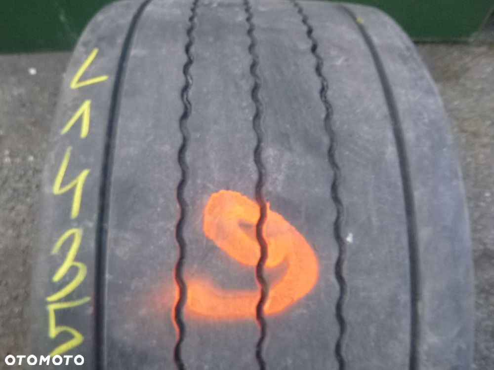 Opona 445/45R 19.5 Semperit RUNNER T2 Naczepowa. Opony ciężarowe