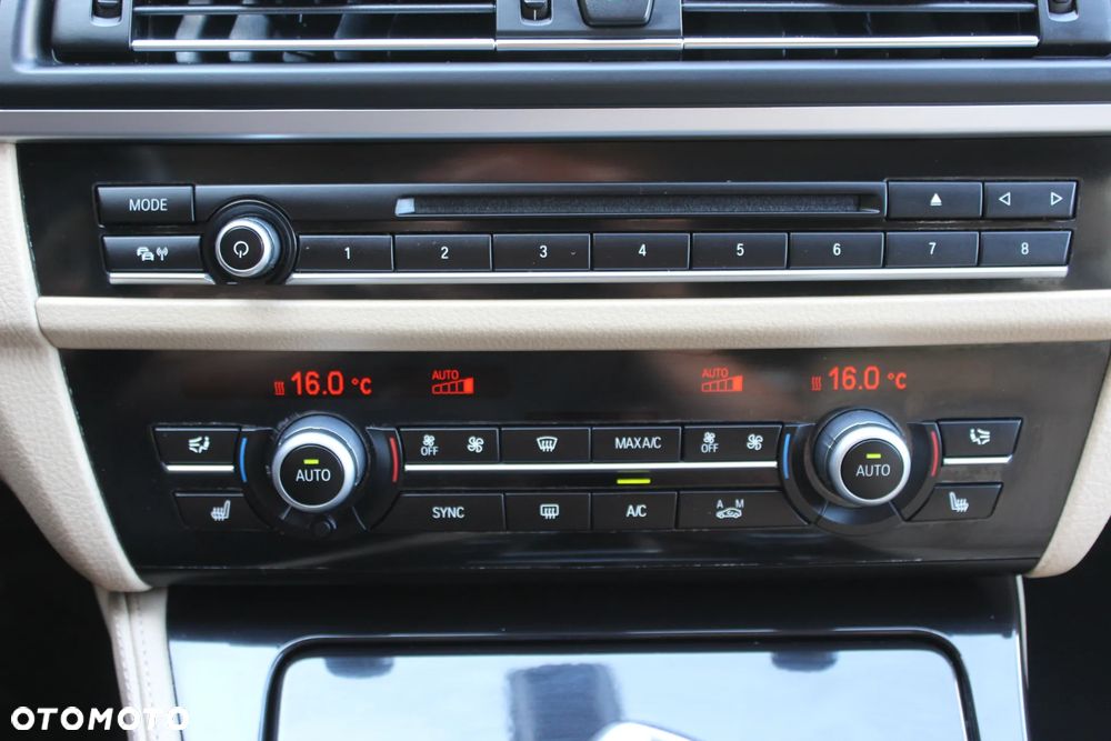 BMW Seria 5 520d Edition Fleet Exclusive - 36