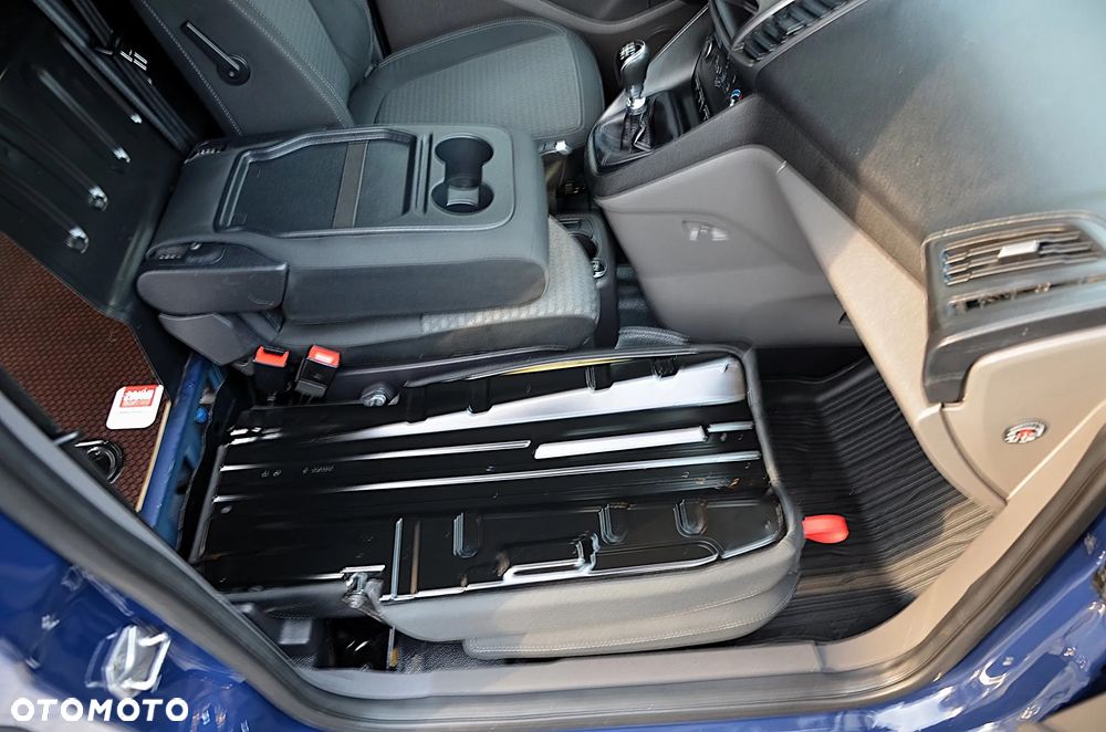 Ford TRANSIT CONNECT - 17