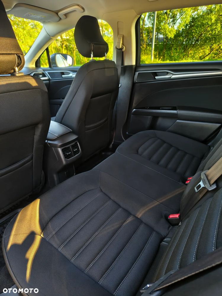 Ford Mondeo 1.6 TDCi Trend - 17