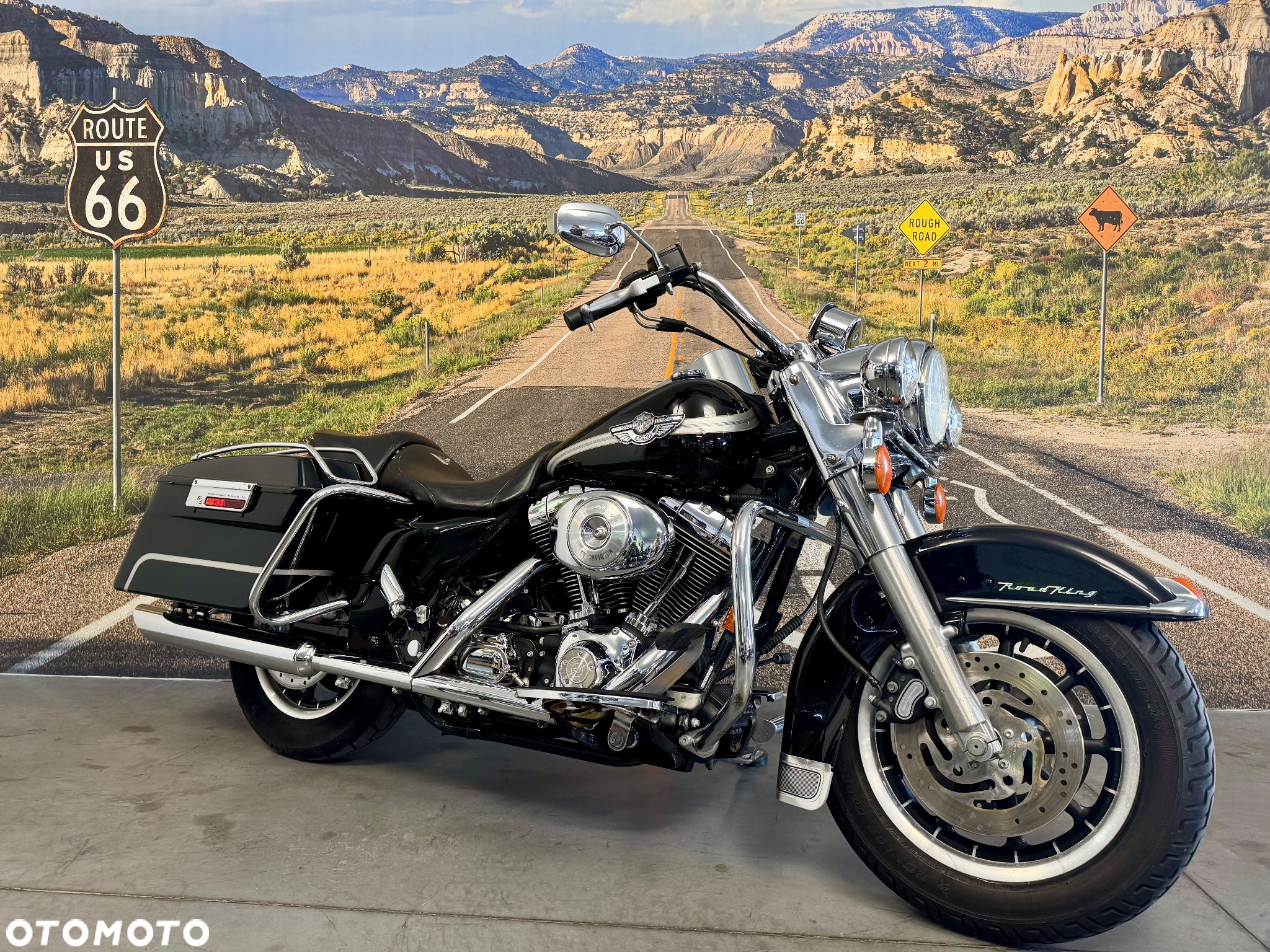 Harley-Davidson Touring Road King - 2
