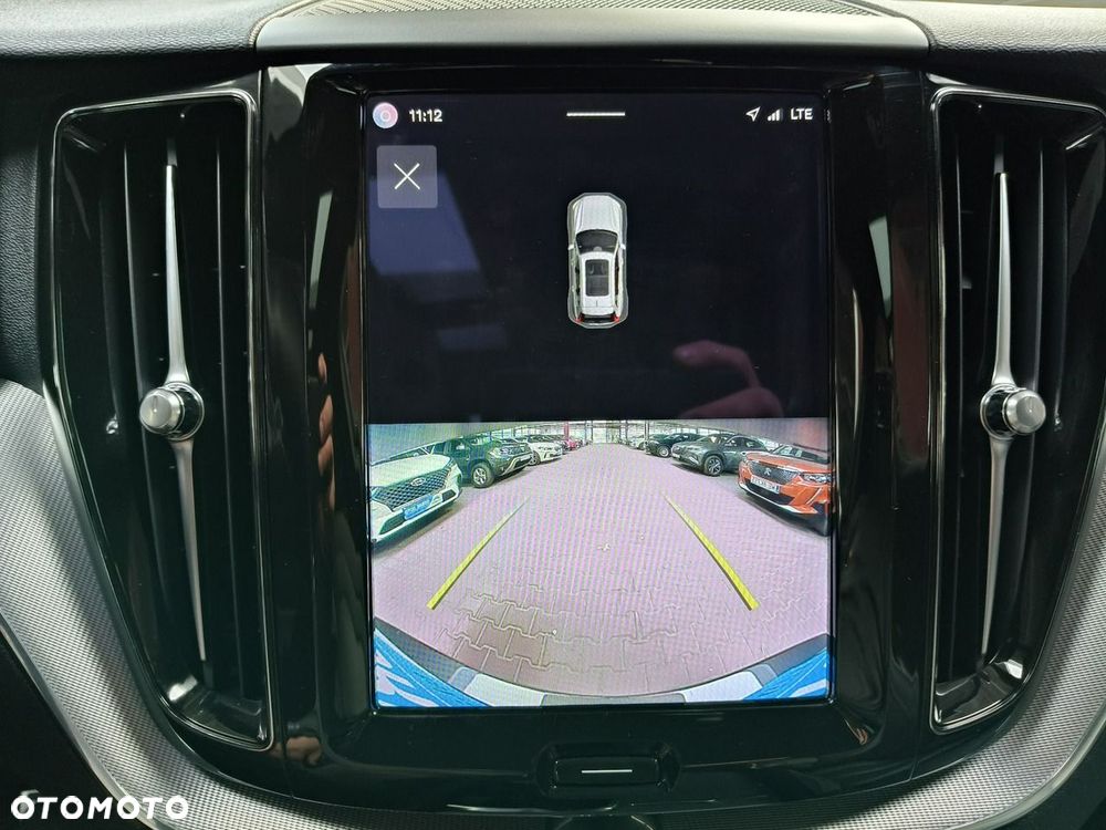 Volvo XC 60 - 35