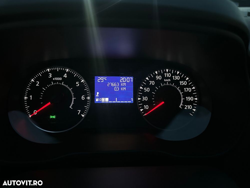 Dacia Duster 1.5 Blue dCi 4WD Comfort - 11