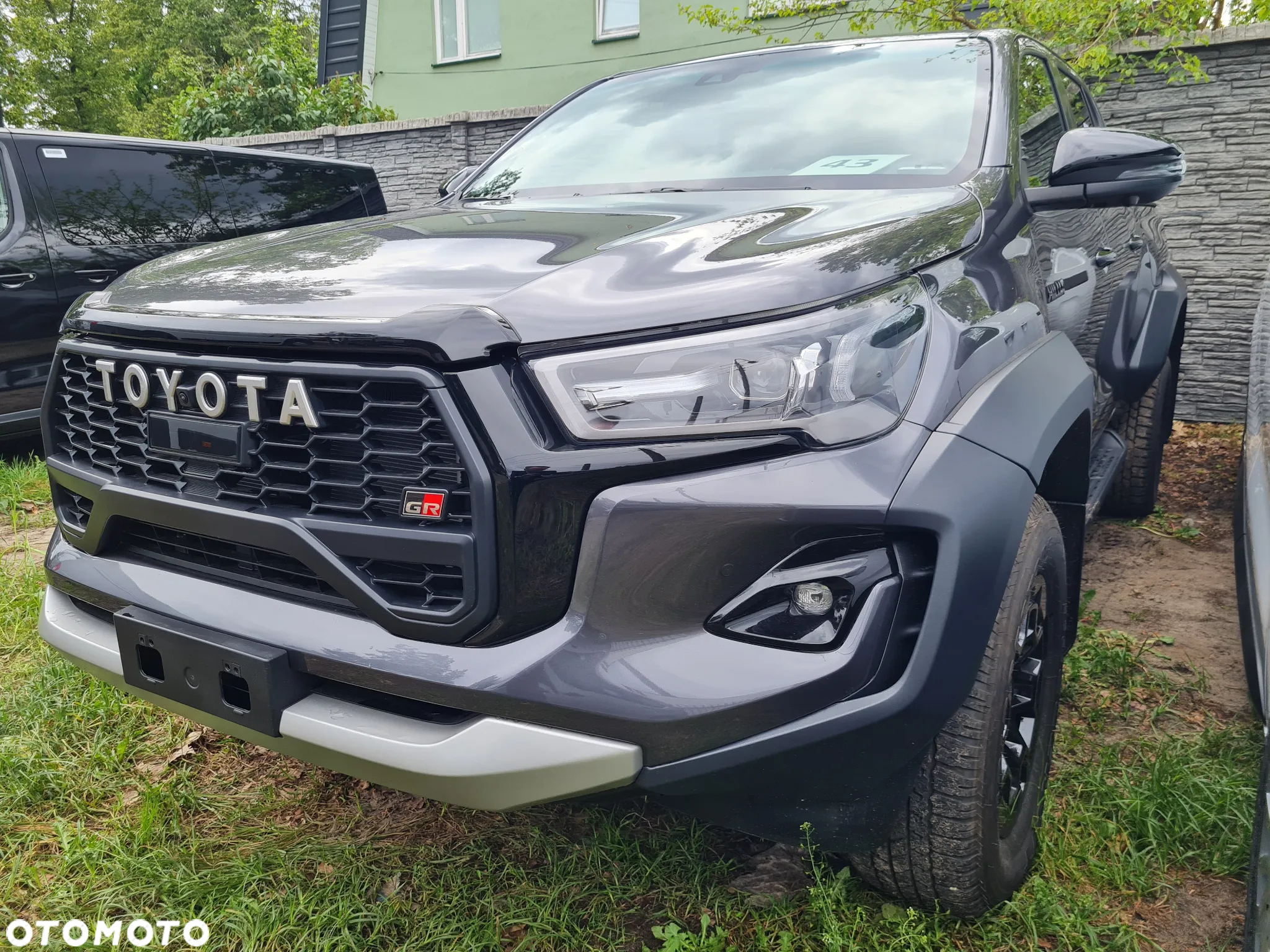 Toyota Hilux 2.8 D-4D Double Cab GR Sport II 4x4 - 6