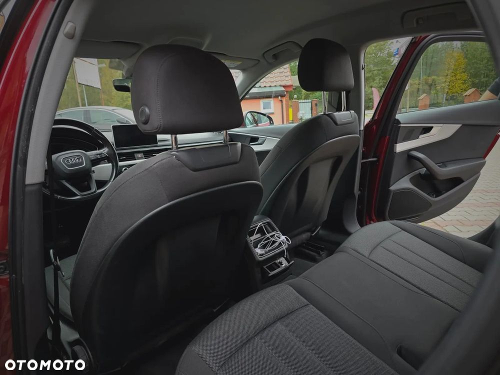 Audi A4 Limousine - 19