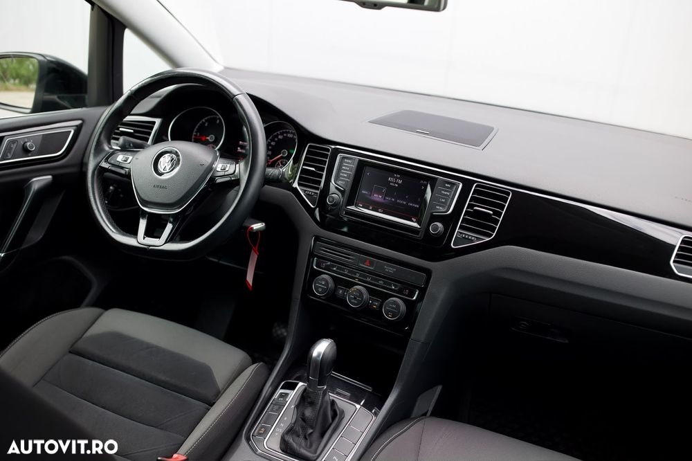 Volkswagen Golf Sportsvan 2.0 TDI DPF DSG BMT Highline - 9