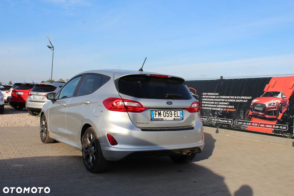 Ford Fiesta 1.0 EcoBoost S&S ST-LINE - 10