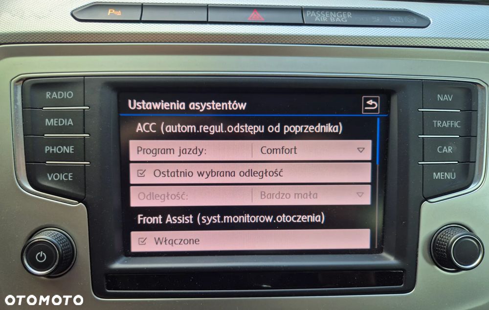 Volkswagen Passat 2.0 TDI BMT Comfortline - 16