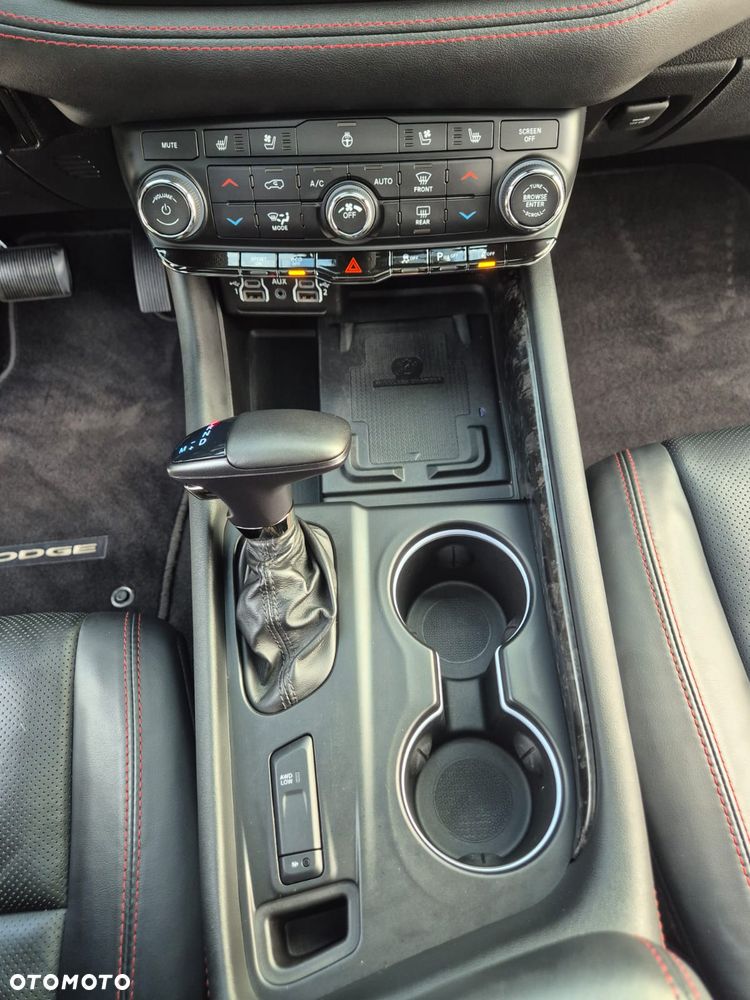 Dodge Durango 5.7 R/T - 18