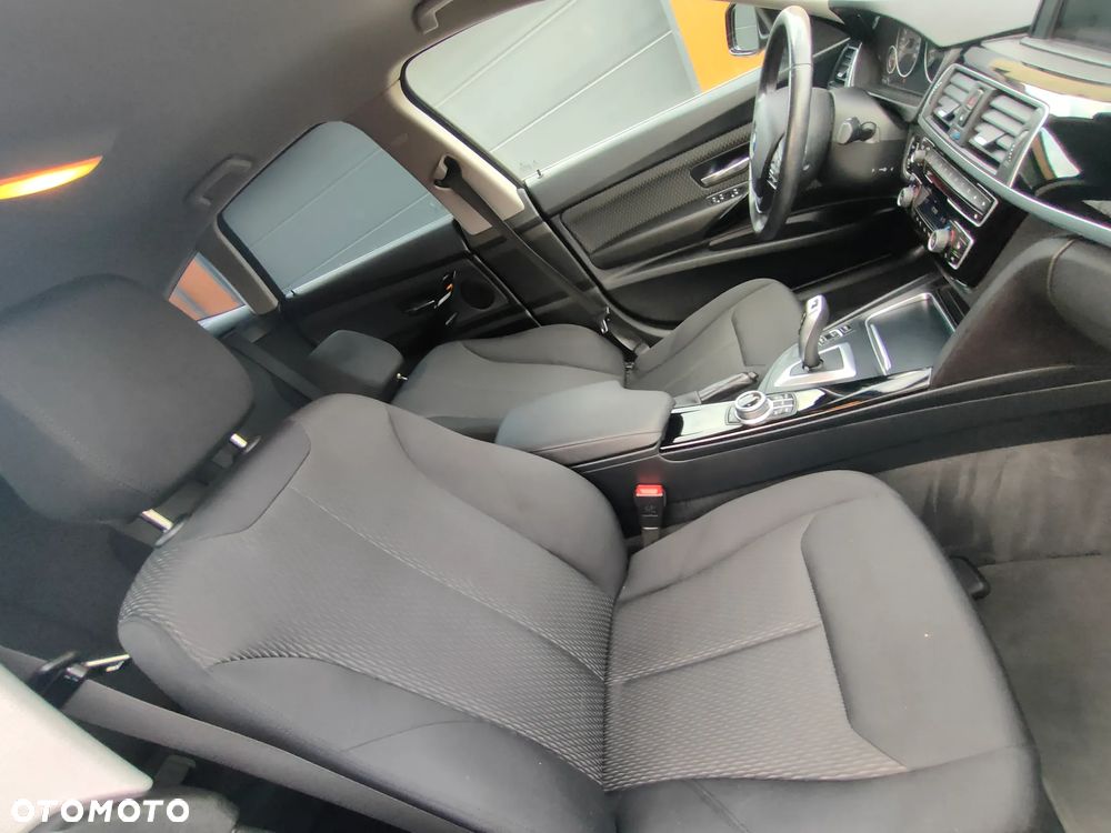BMW 3GT 320d Advantage - 9