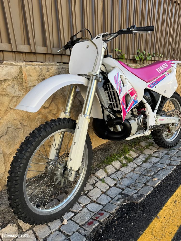 Yamaha YZ 250 - 2