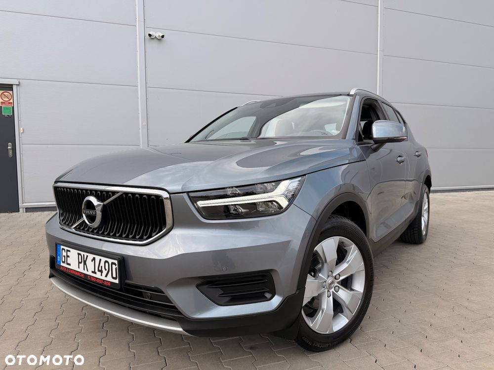 Volvo XC 40 D3 Momentum Pro - 2