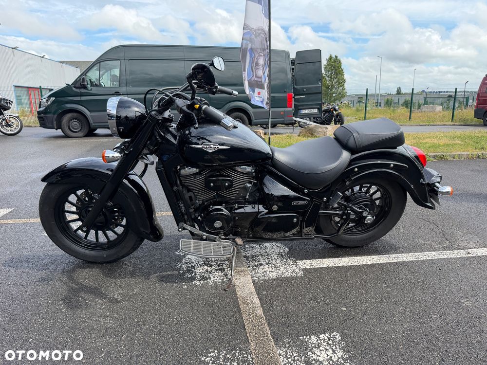 Suzuki VL 800 Volusia - Boulevard C50 - 2
