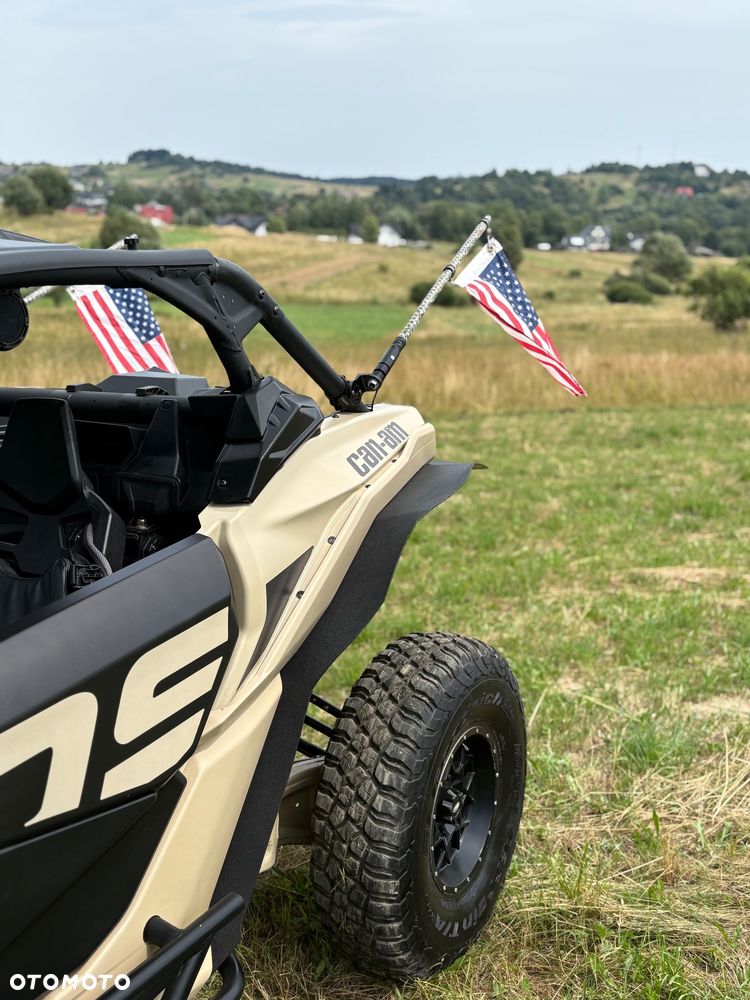 Can-Am Maverick - 15