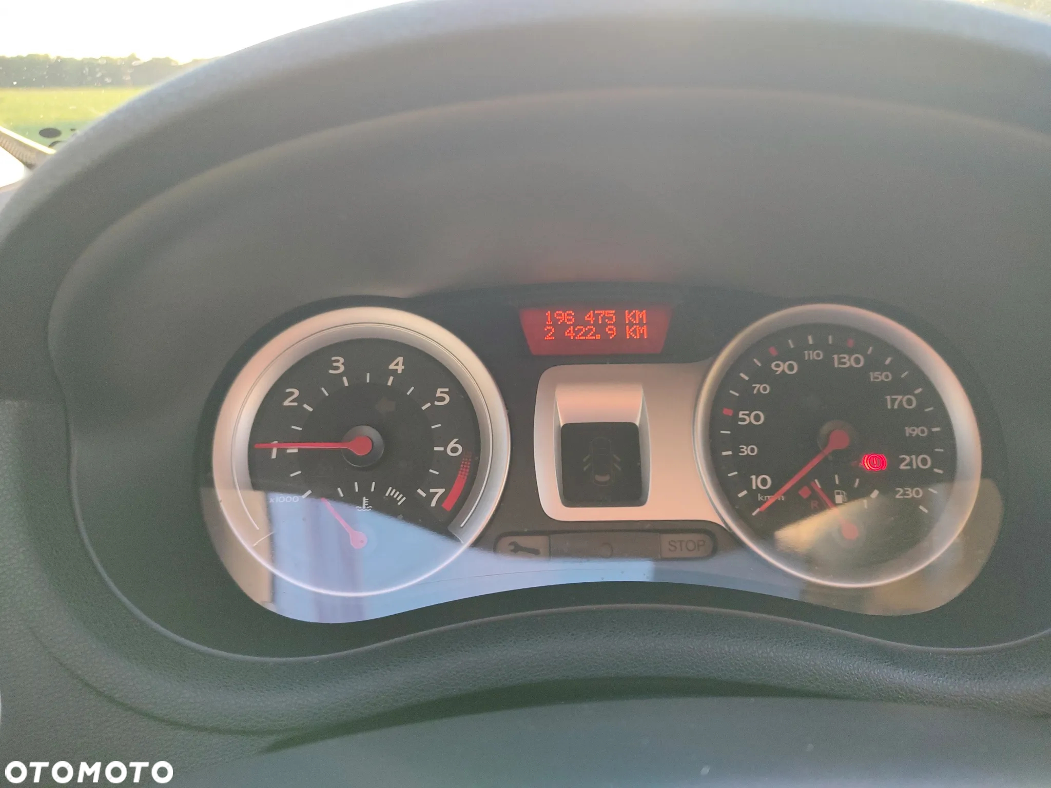 Renault Clio 1.2 TCE Authentique - 26