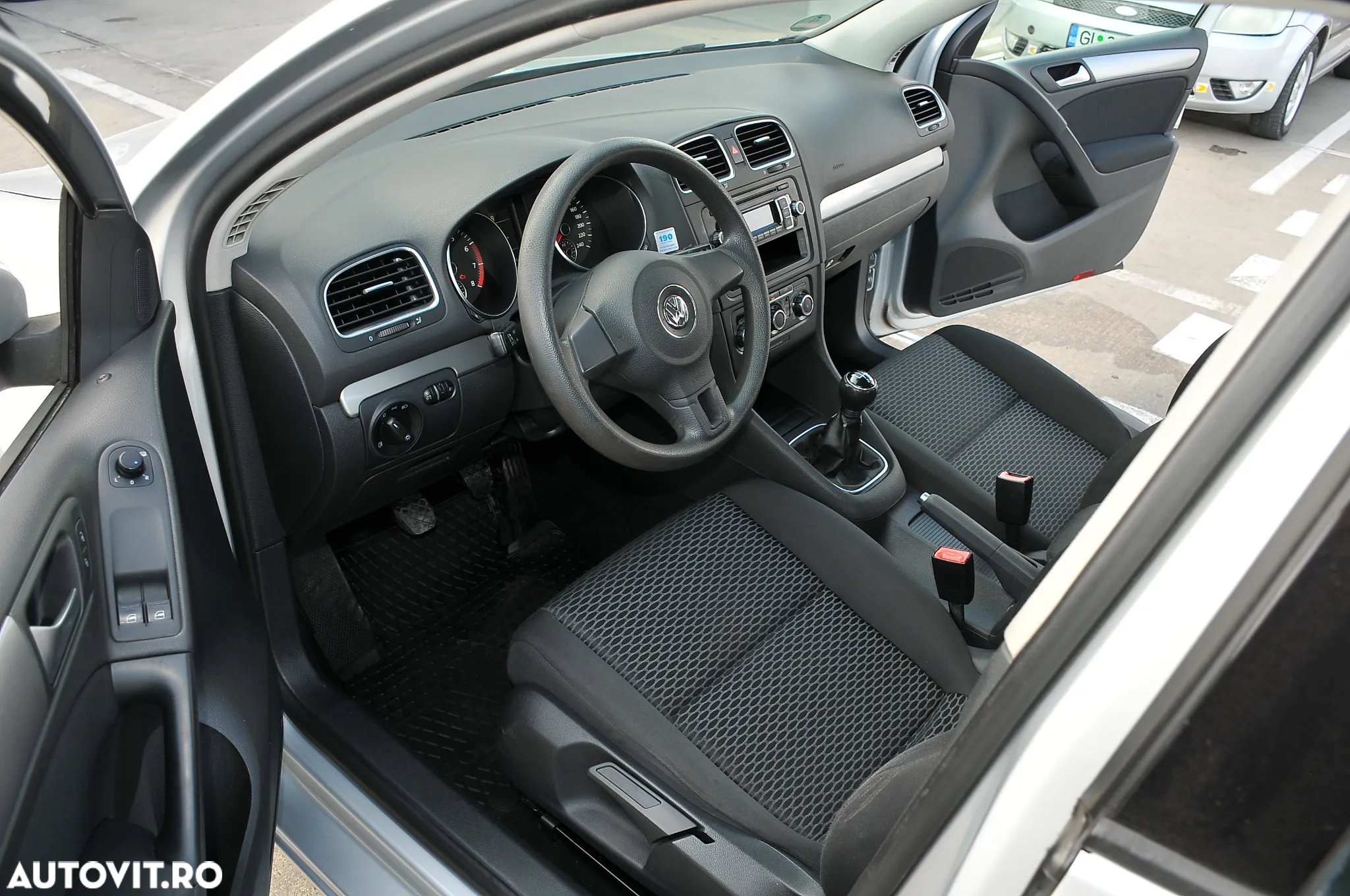 Volkswagen Golf 1.4 Edition - 10