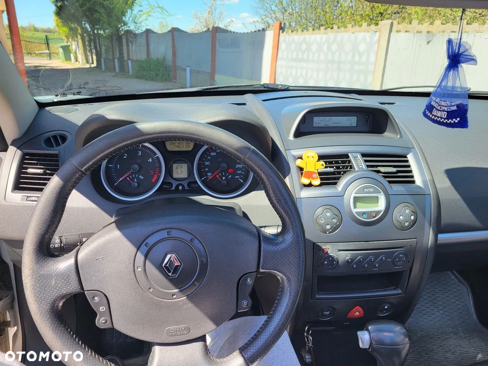 Renault Megane - 12